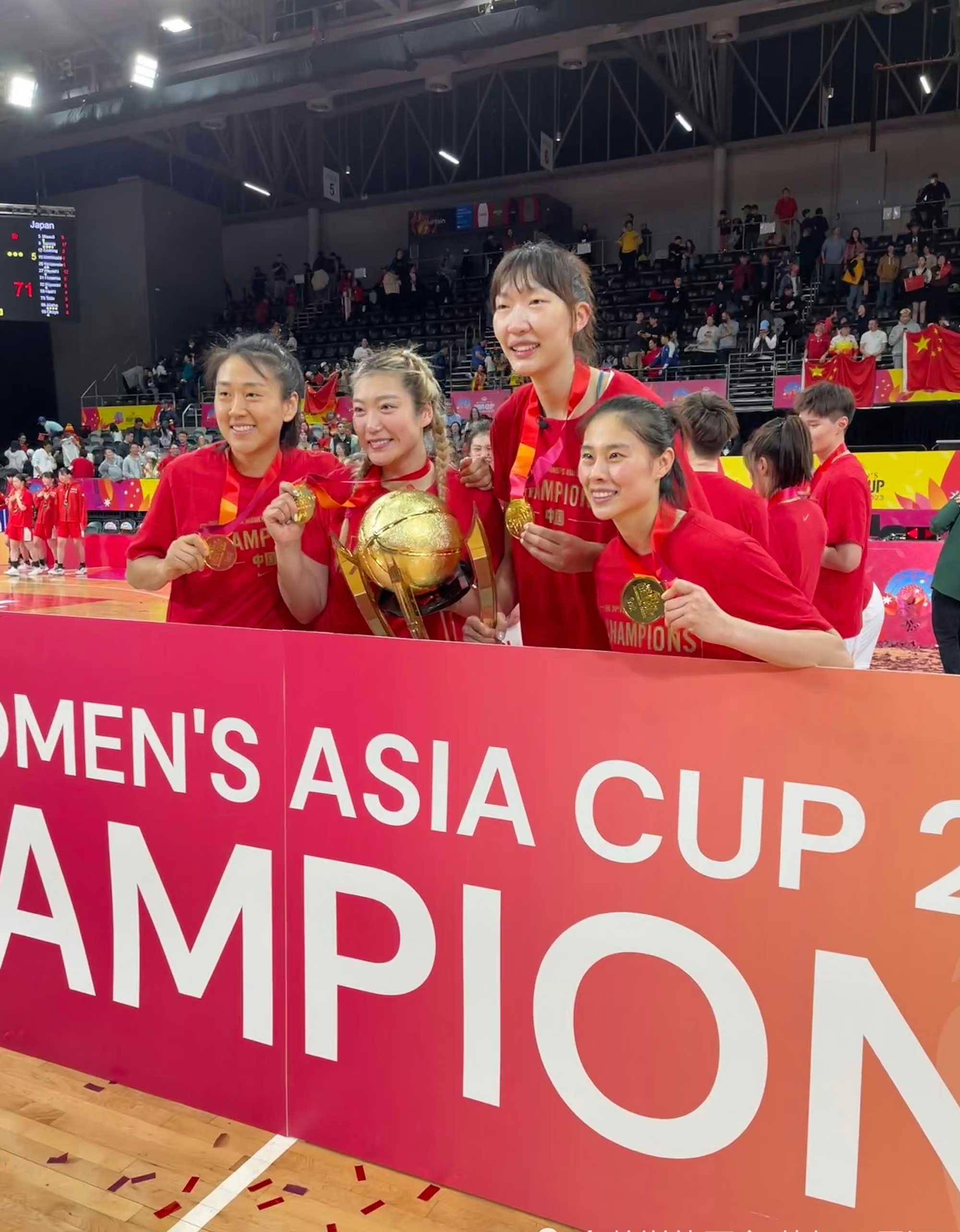 塞尔维亚女篮轻松击败瑞士拿下亚洲杯季军 塞尔维亚女篮轻松击败瑞士拿下亚洲杯季军