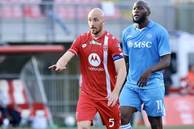 开云体育在线-卢卡库传射制胜，国际米兰领跑意甲积分榜