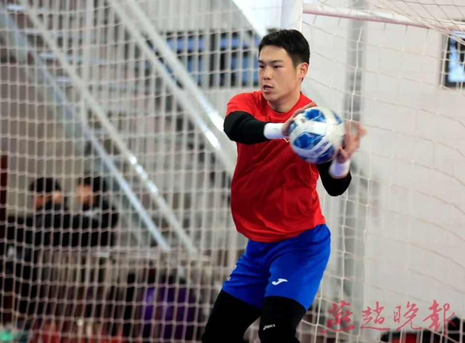 开云体育官网-关于超级联赛球队积极备战，力求在比赛中展现实力的信息