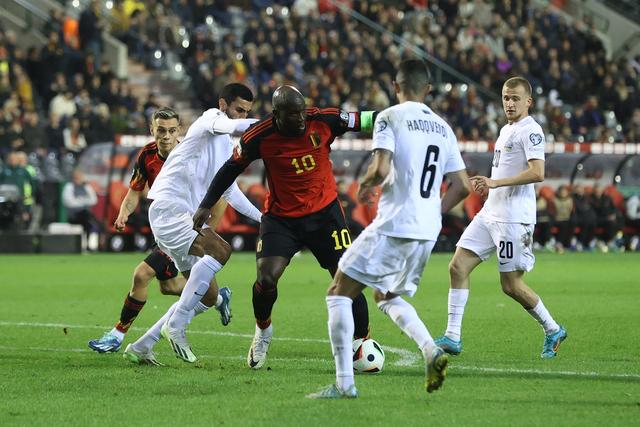 关于足球欧锦赛预选赛中欧洲强队战绩可观的信息 关于足球欧锦赛预选赛中欧洲强队战绩可观的信息