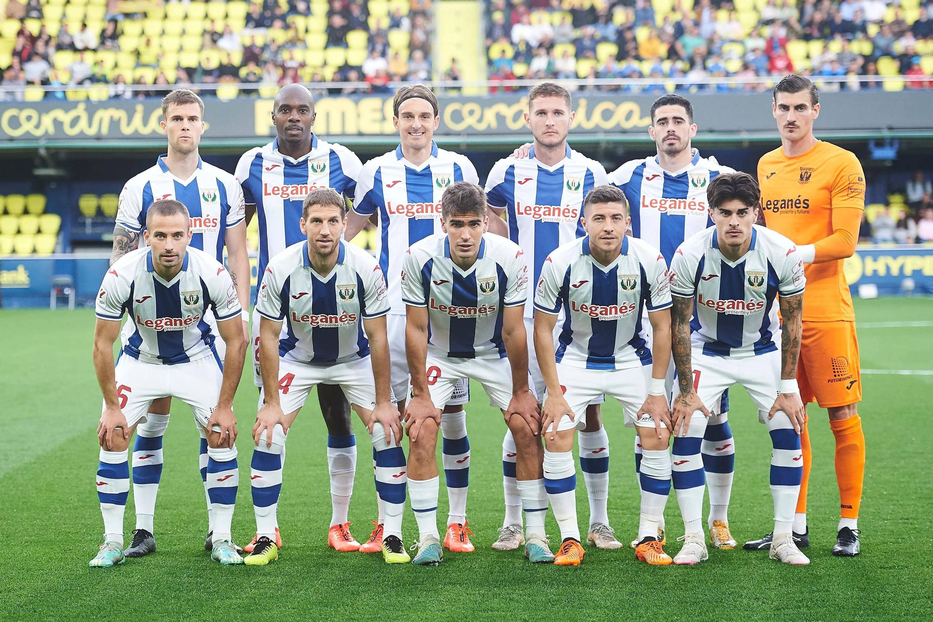 开云下载-包含奥萨苏纳球员盘带突破送出妙传，帮球队锁定胜局的词条