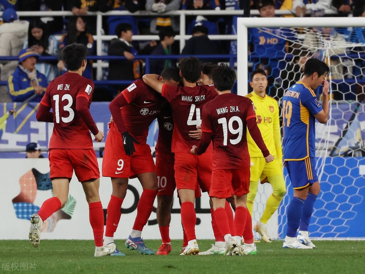 开云体育在线-关于上港迎战日本球队，争夺胜利的信息