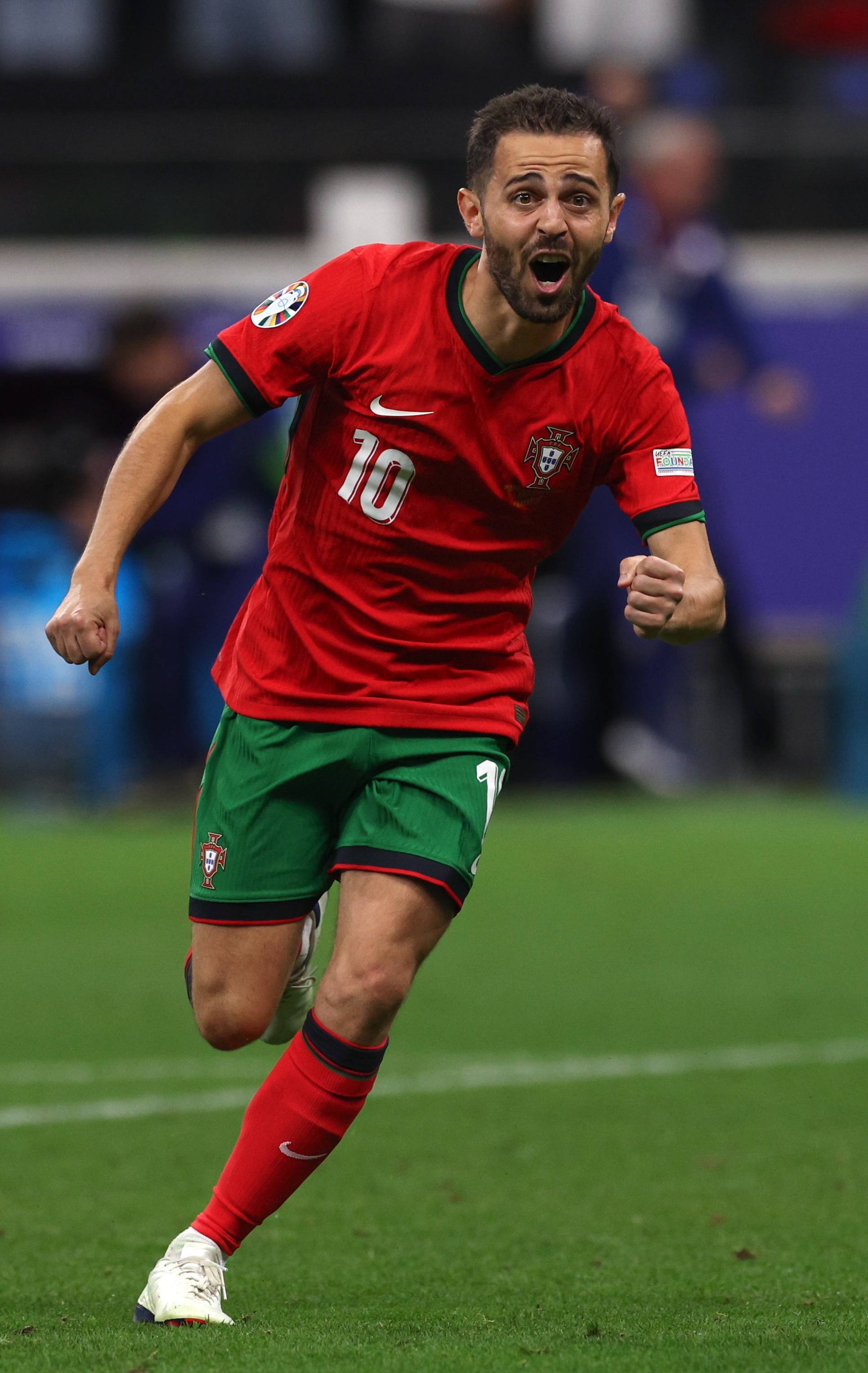 开云体育app-葡萄牙球员意外出现伤病情况闹心的简单介绍