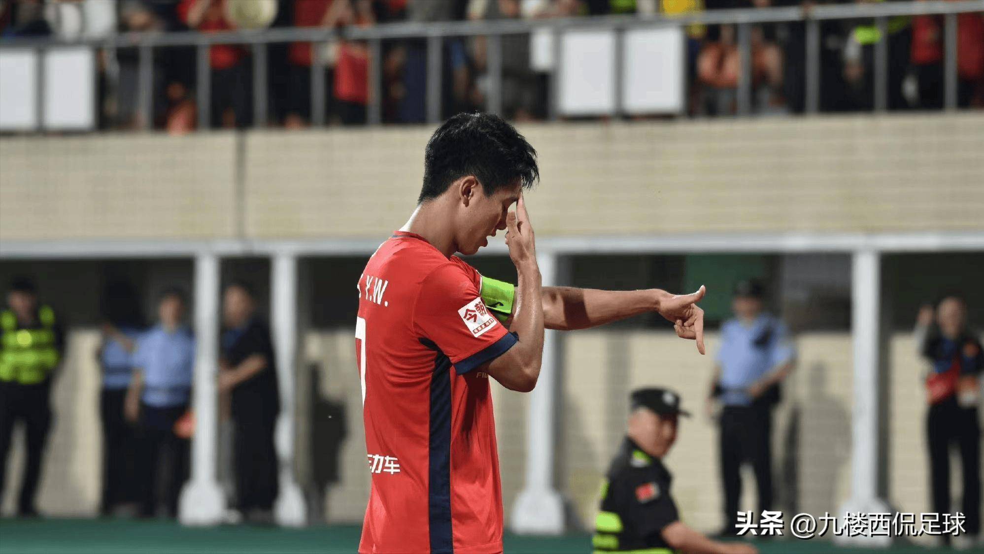 开云体育官网-包含斯洛文尼亚球员在国内联赛中获得最佳射手金靴的词条