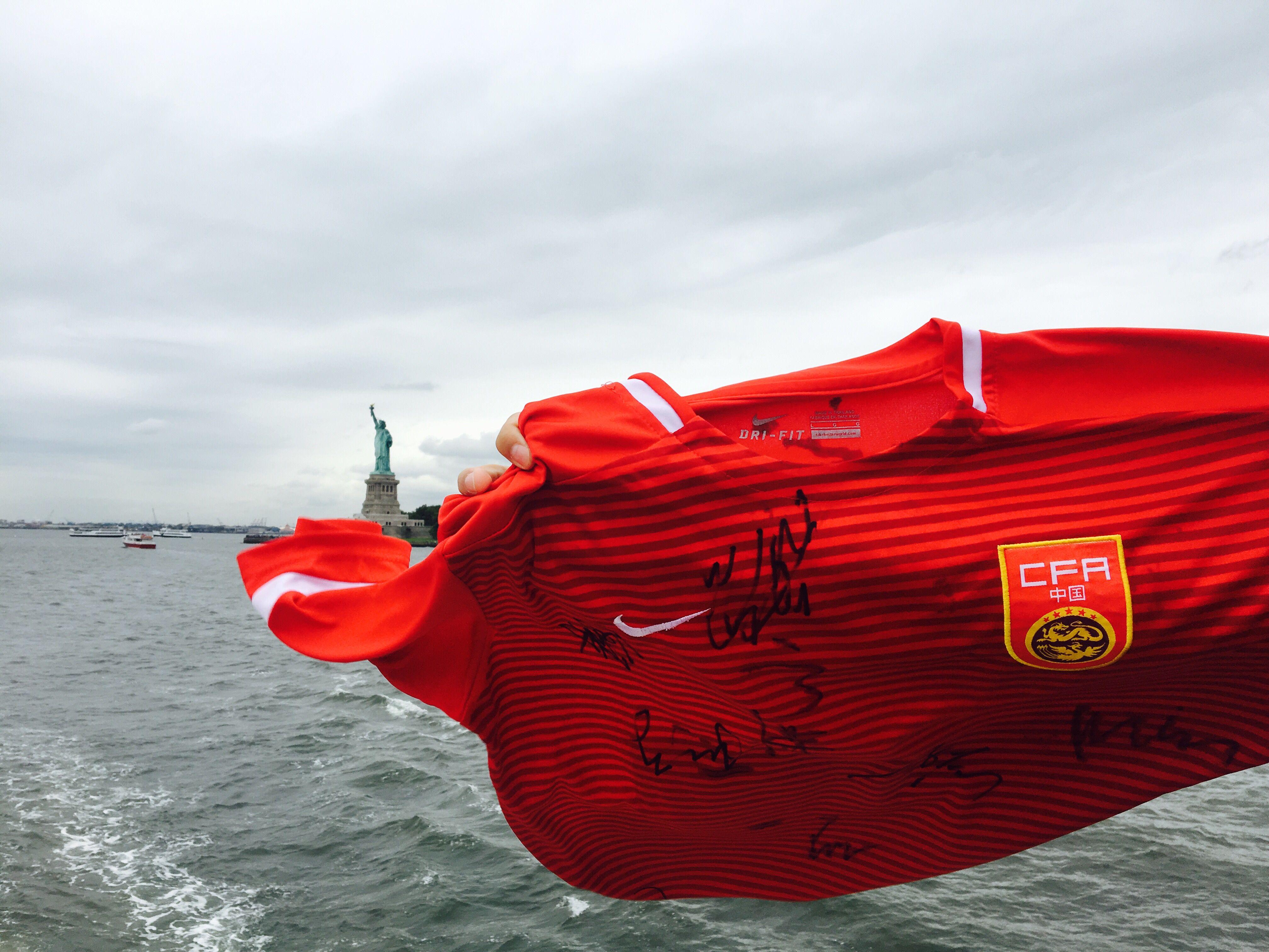 英格兰横扫丹麦，预定乌兹别克斯坦邀请赛的简单介绍