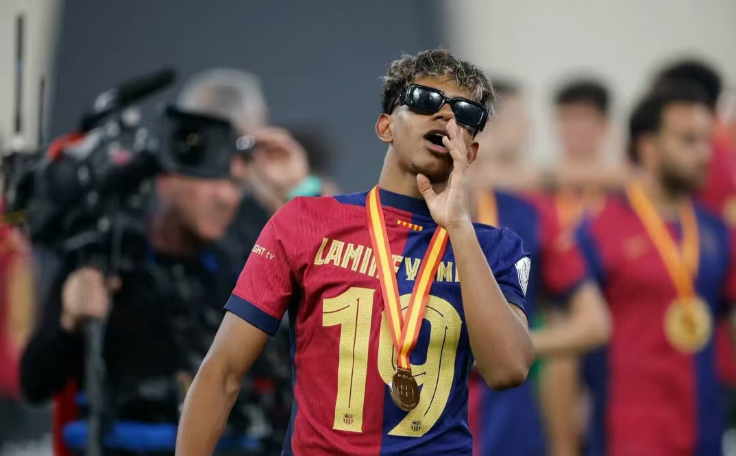 斯图加特新援引发球迷期待,或成球队新核心的简单介绍 斯图加特新援引发球迷期待,或成球队新核心的简单介绍