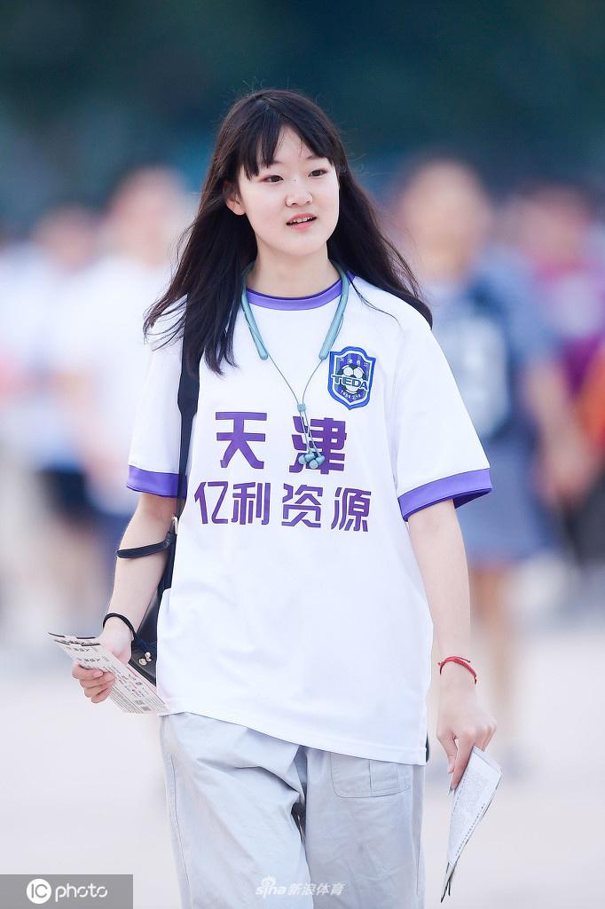 开云体育中国-天津泰达比赛引发热议，球迷热情高涨的简单介绍