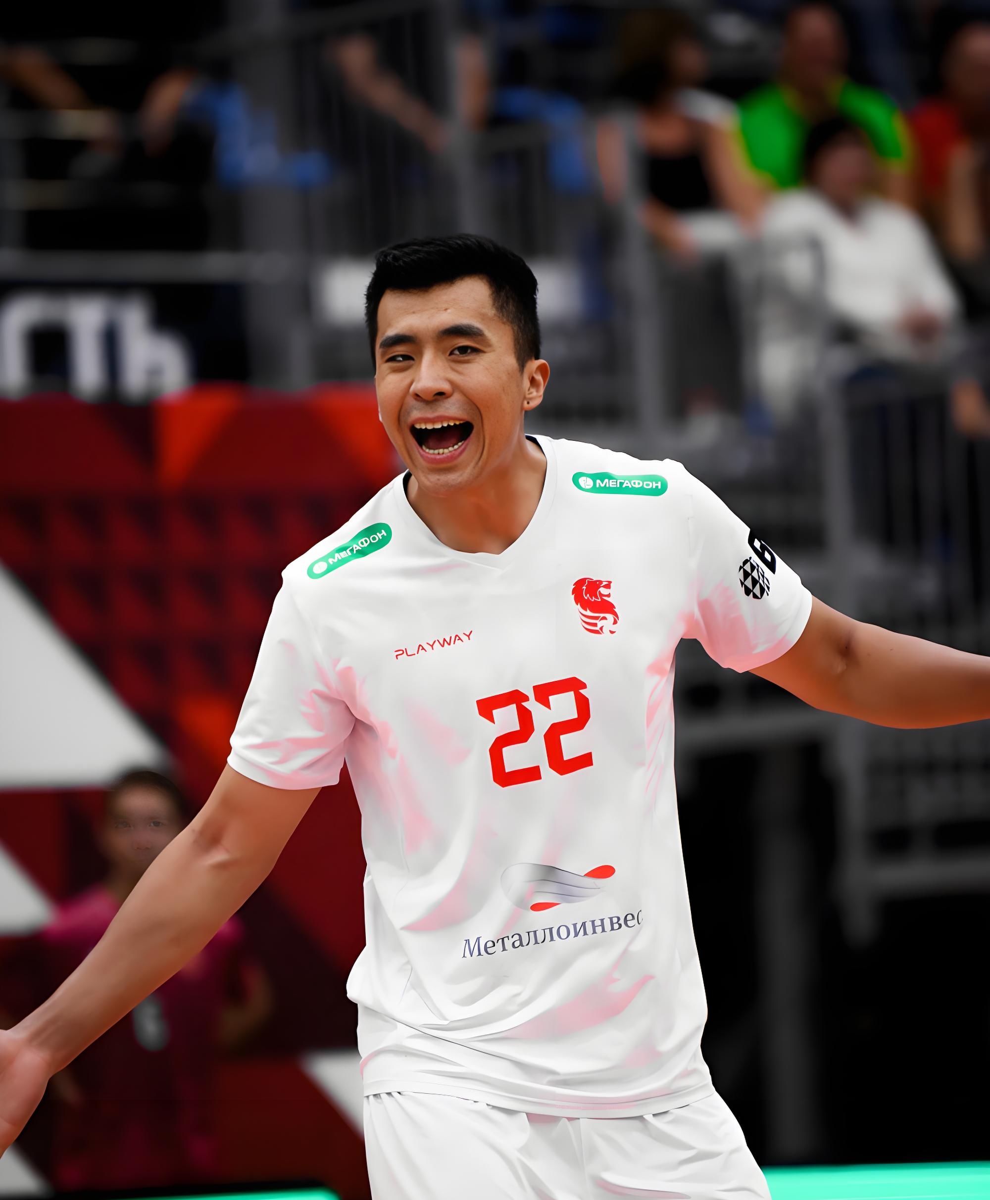 队内矛盾激化,教练怒斥球员团结一致 队内矛盾激化,教练怒斥球员团结一致