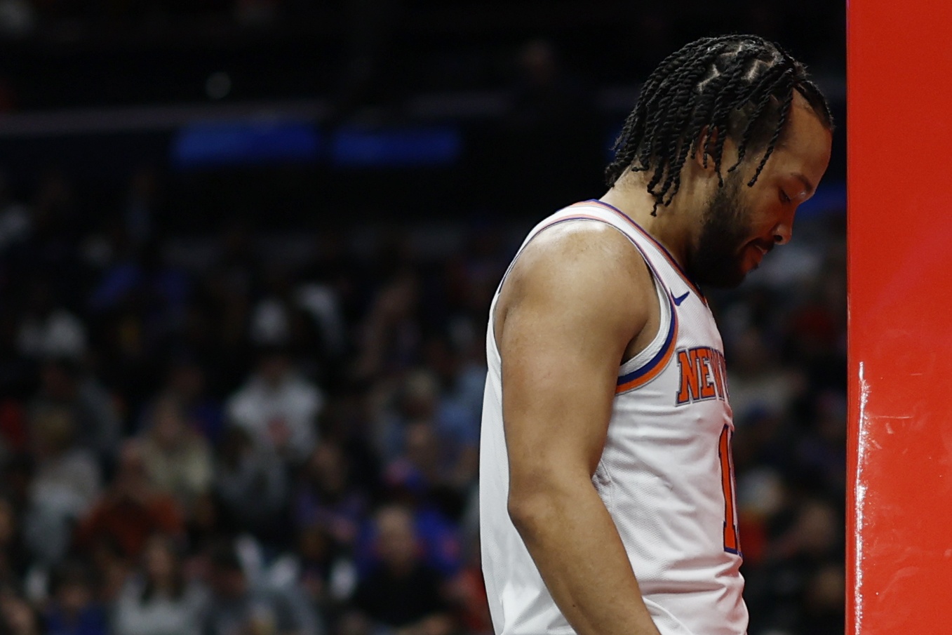 开云体育官网-尼克斯队球员伤愈归队，状态回勇