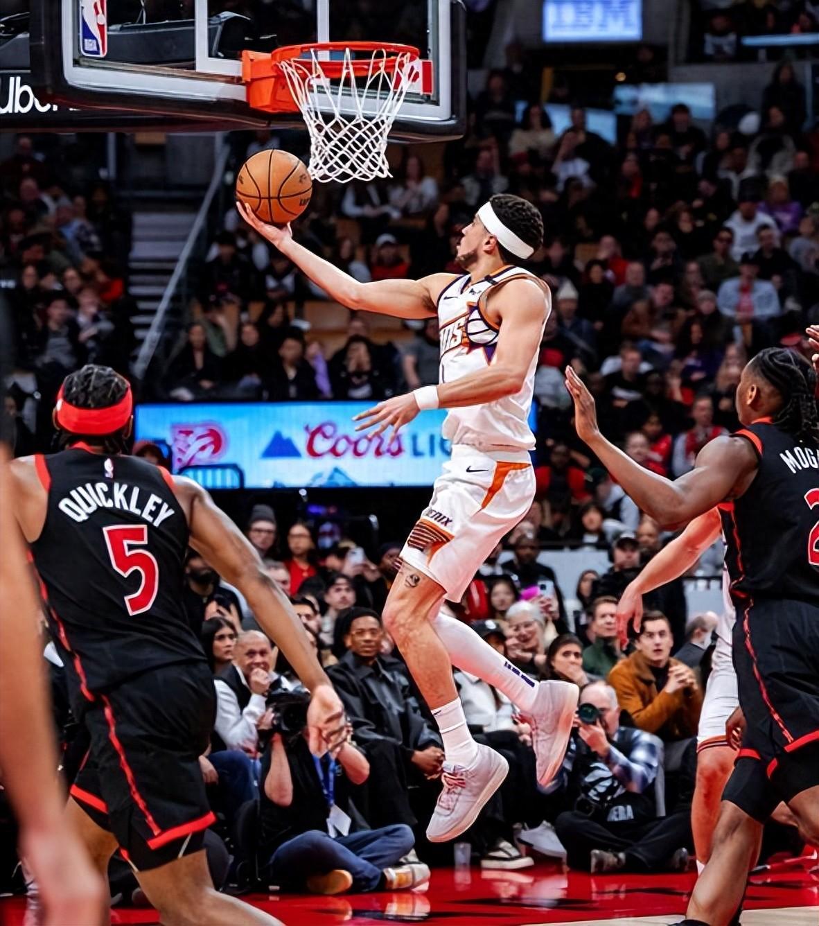 开云体育在线-包含猛龙取得关键胜利，成功晋级决赛的词条