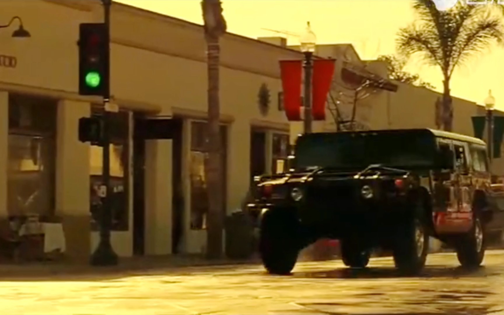 喋血征程!顶级球队再度展开惊险对决 喋血征程!顶级球队再度展开惊险对决