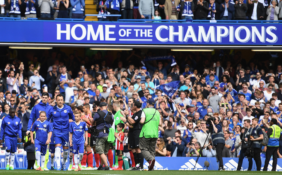 开云体育下载-曼城客场逆转获胜，小组出线形势乐观