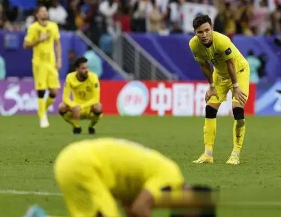 开云平台-斯托克城客场失利，完成双杀梦想告吹