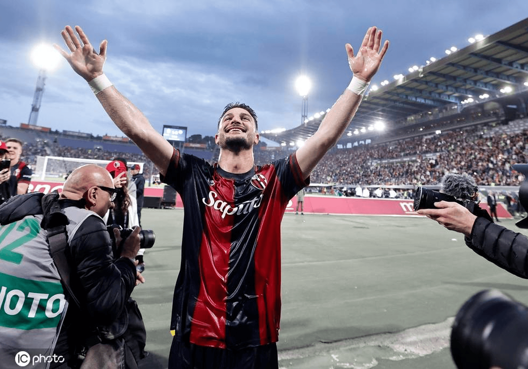 开云平台-奥地利俱乐部在惊险比赛中获得胜利，晋级