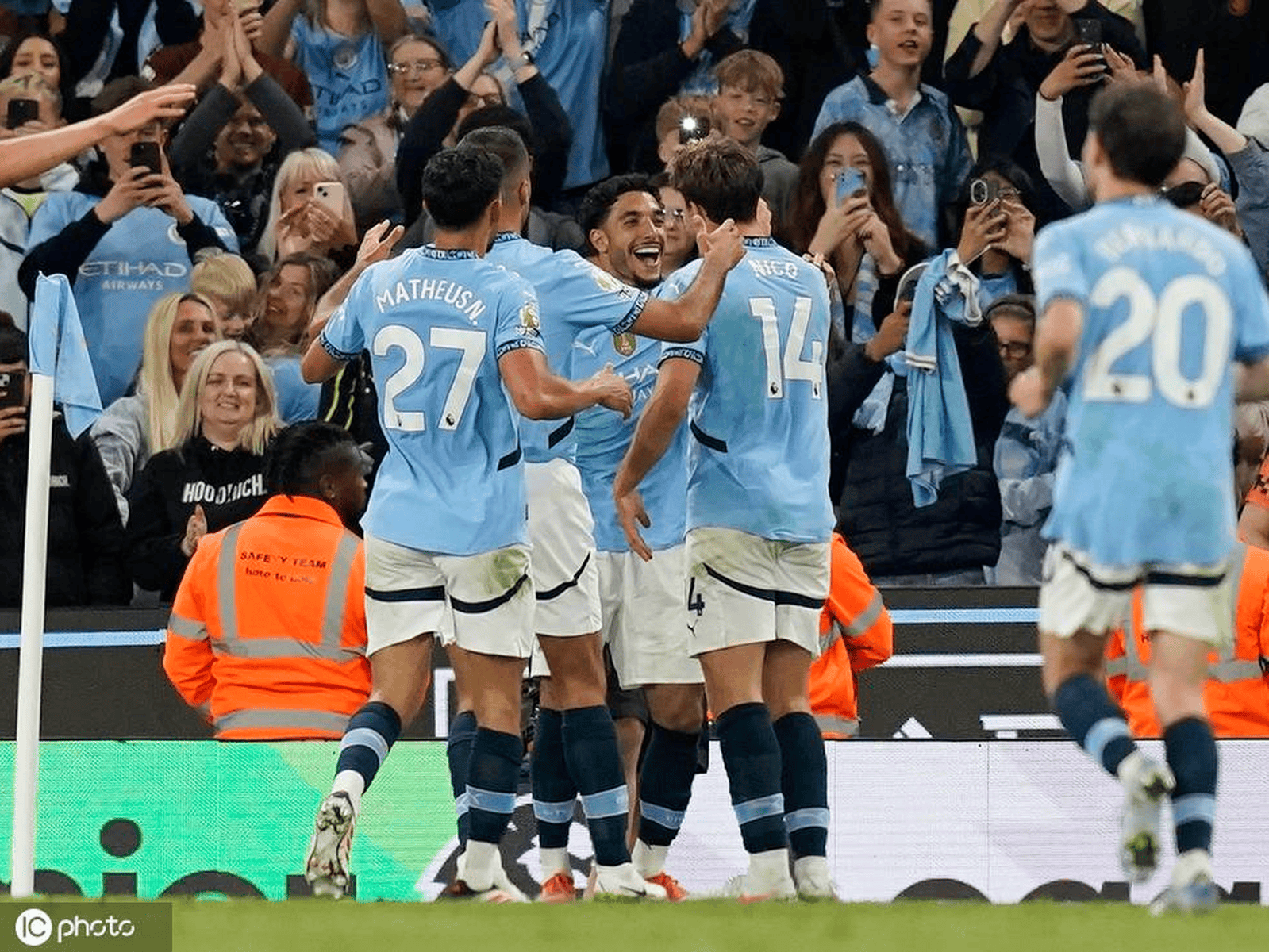 曼城将迎战伯恩茅斯，蓝月亮争夺领先位置