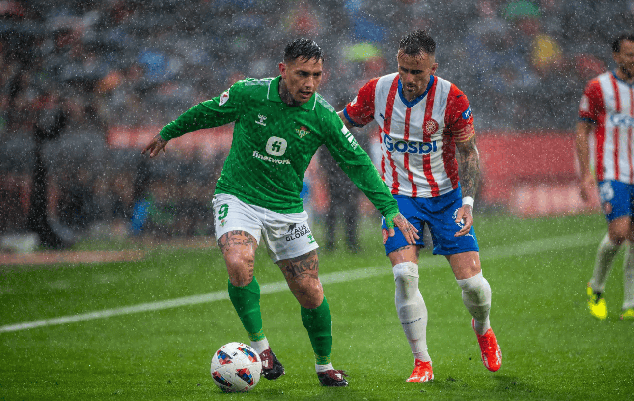 赫塔斯队以-战胜赫罗纳，保持不败