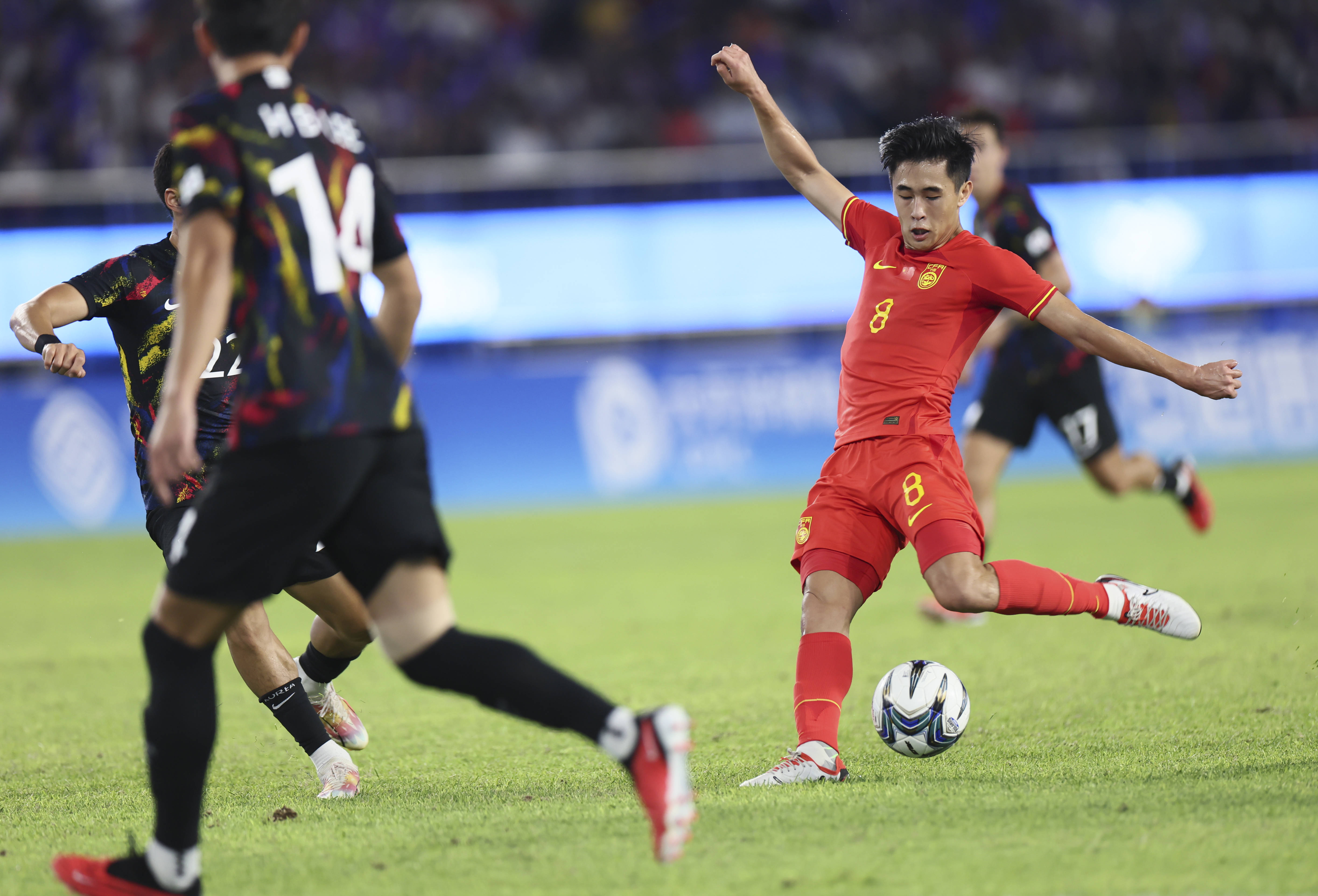 开云体育下载-中国队员们在足球赛事中发挥出色