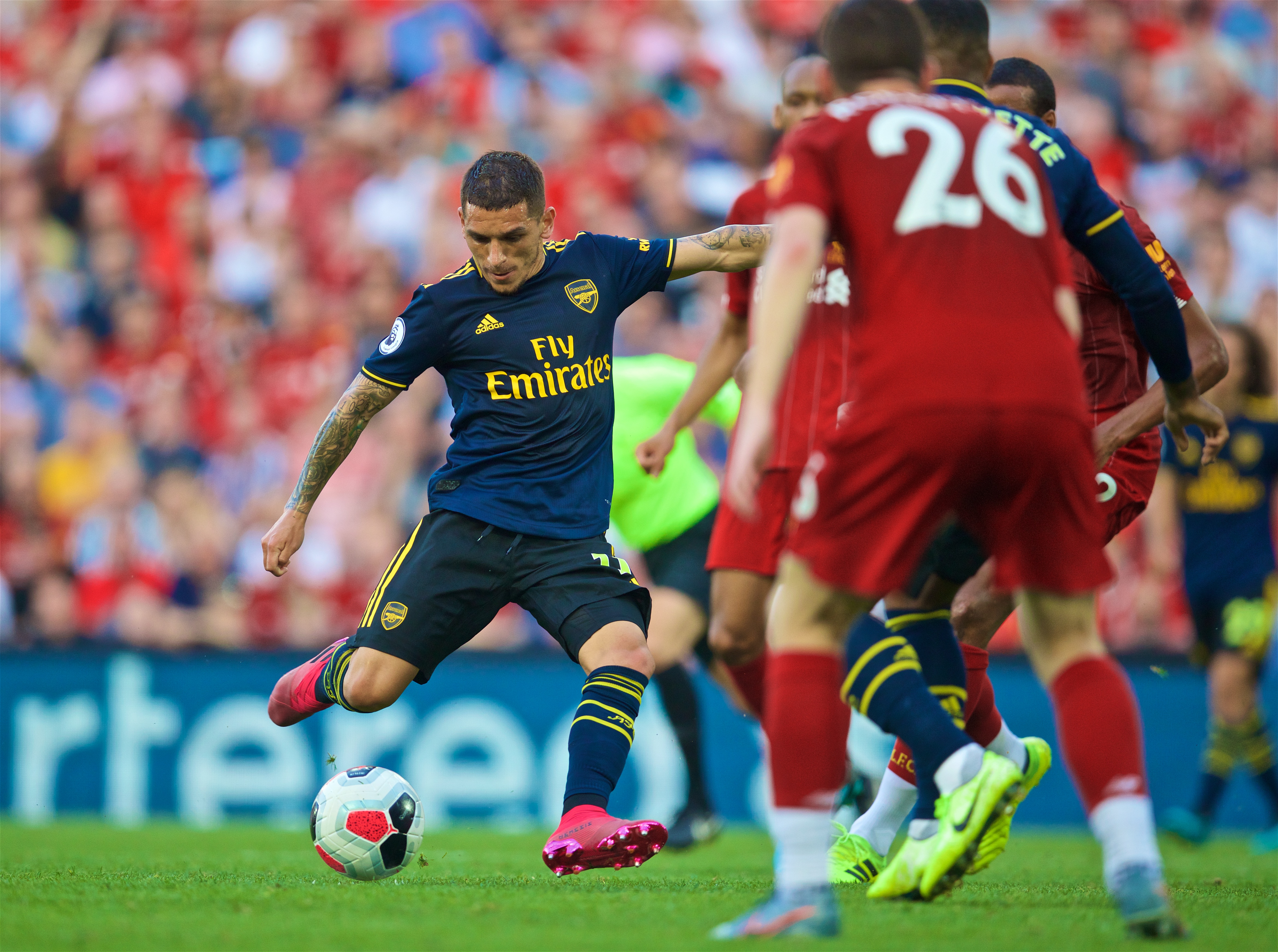 华德福德主场大胜，英超保级前景看好