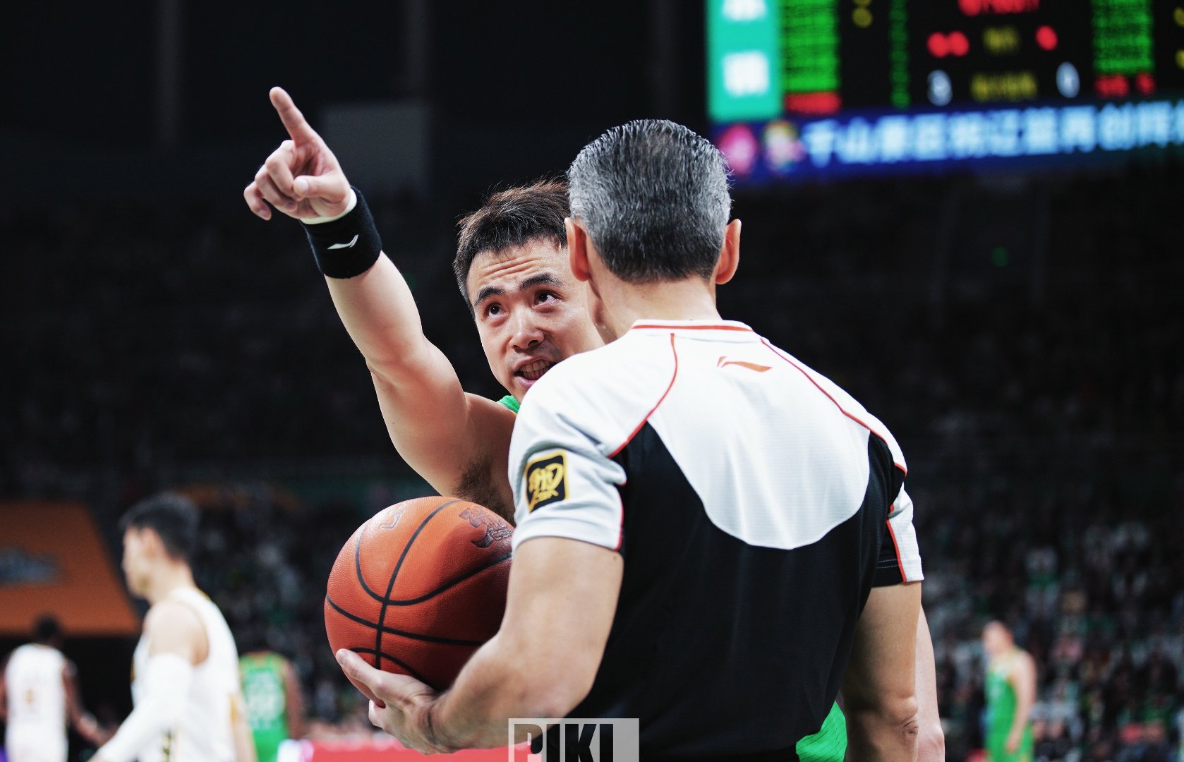 广厦大胜江苏,成功晋级下一轮季后赛的简单介绍 广厦大胜江苏,成功晋级下一轮季后赛的简单介绍