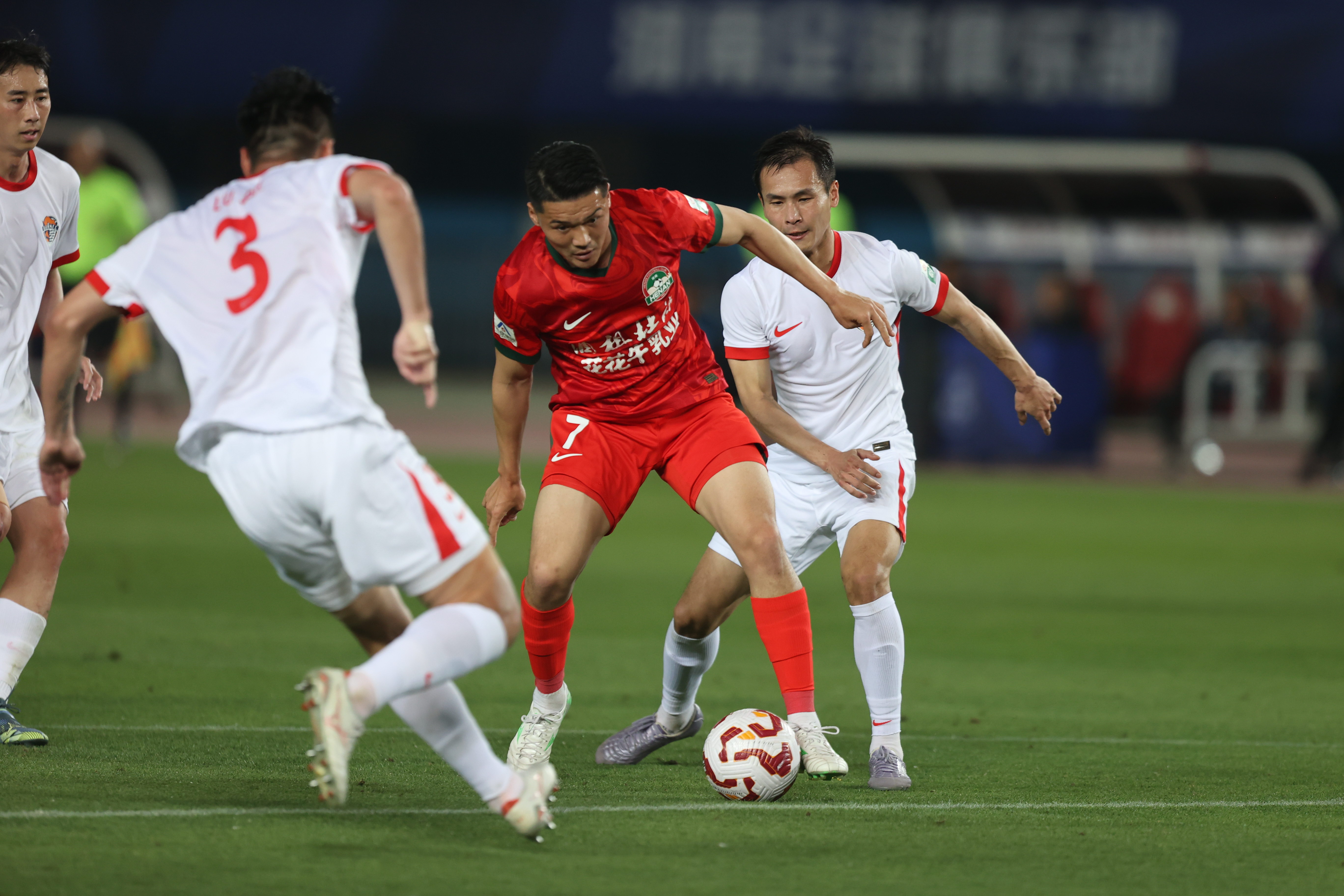 开云APP-河南男篮防守效果突出，擒下强敌