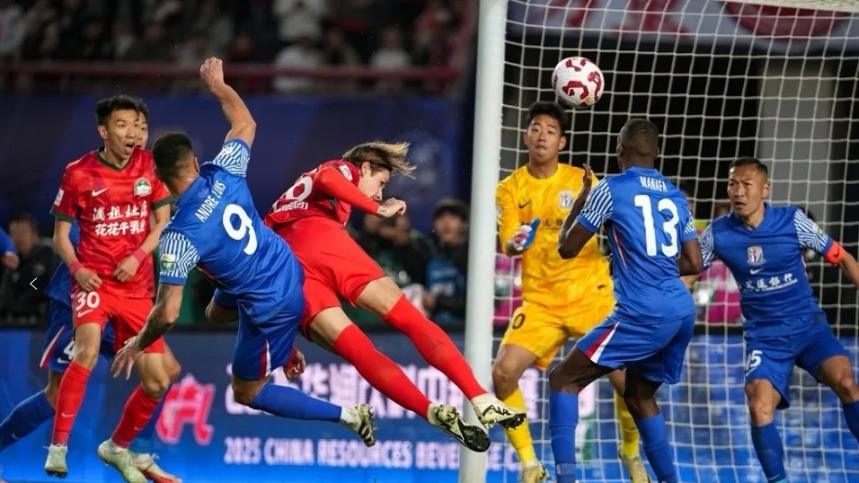 开云APP-申花客场不敌建业，连续遭遇连败状态低迷