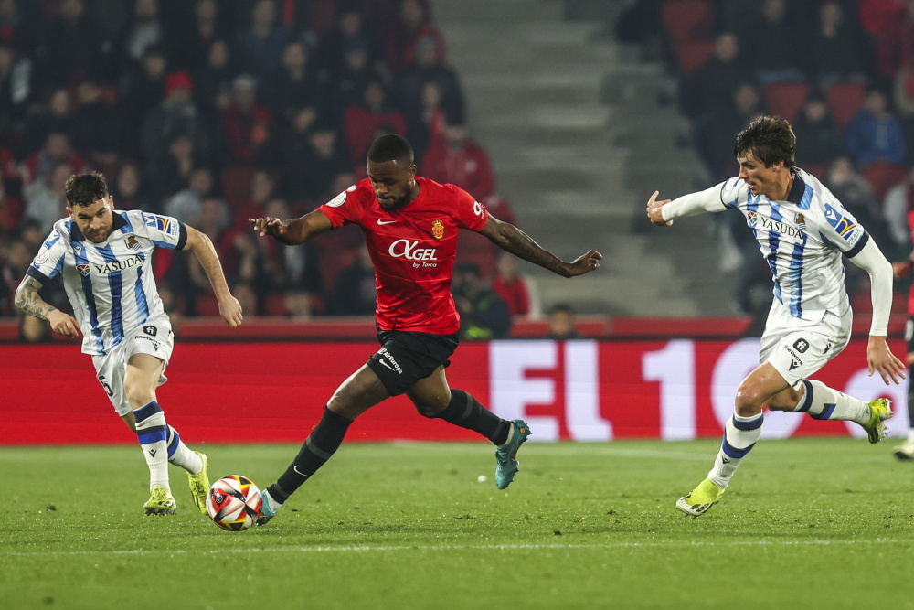 开云体育下载-马略卡客场大胜皇家社会，豪取三分的简单介绍