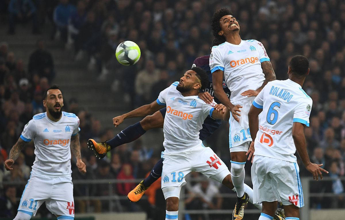 观众热情看好德国足球联赛中的黑马球队的简单介绍 观众热情看好德国足球联赛中的黑马球队的简单介绍