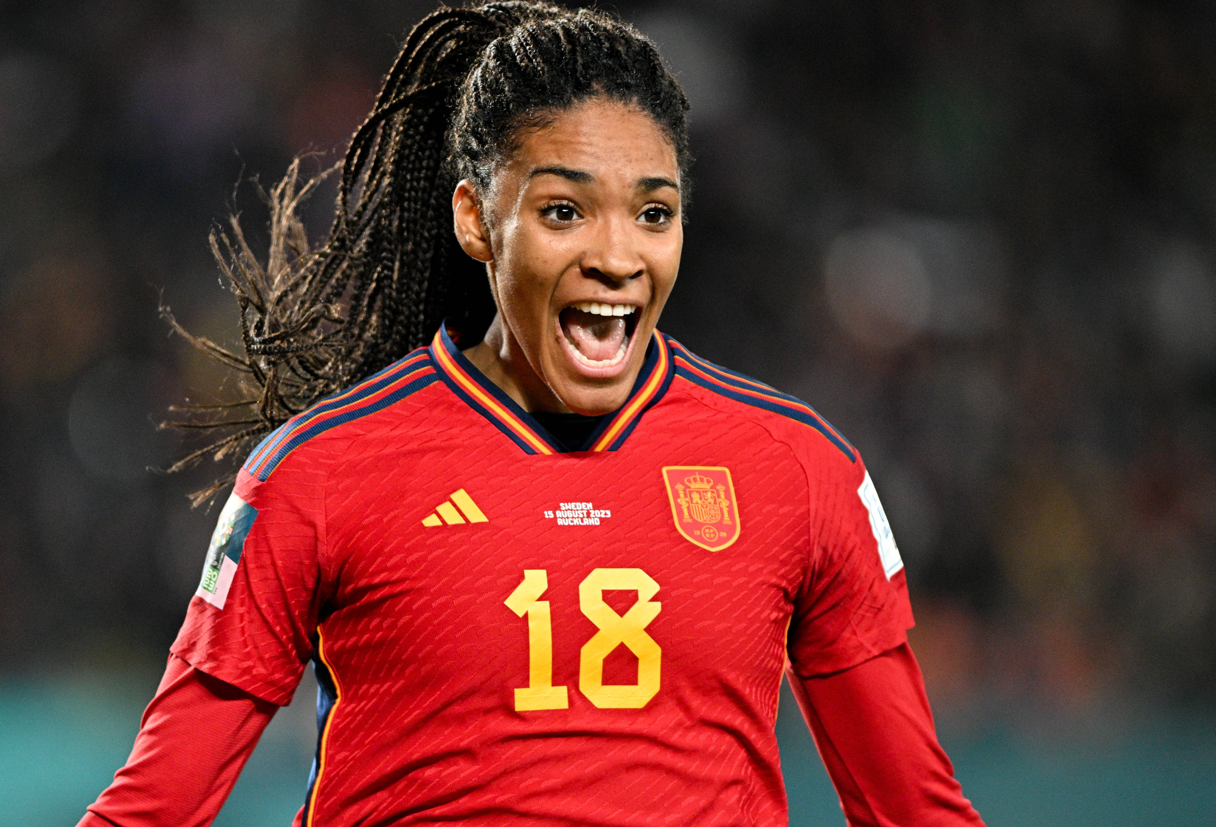 西班牙女足队员在洲际比赛中表现抢眼 西班牙女足队员在洲际比赛中表现抢眼