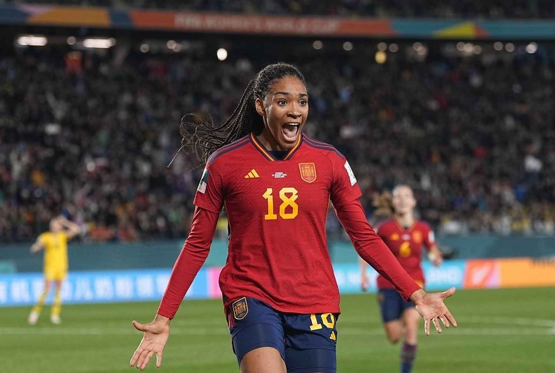 西班牙女足零封挪威队，晋级八强