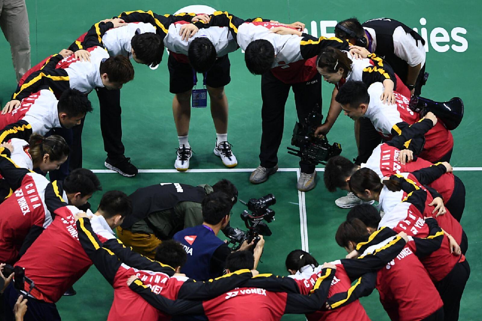 日本队鏖战葡萄牙队,奥恰洛夫扛起全队 日本队鏖战葡萄牙队,奥恰洛夫扛起全队