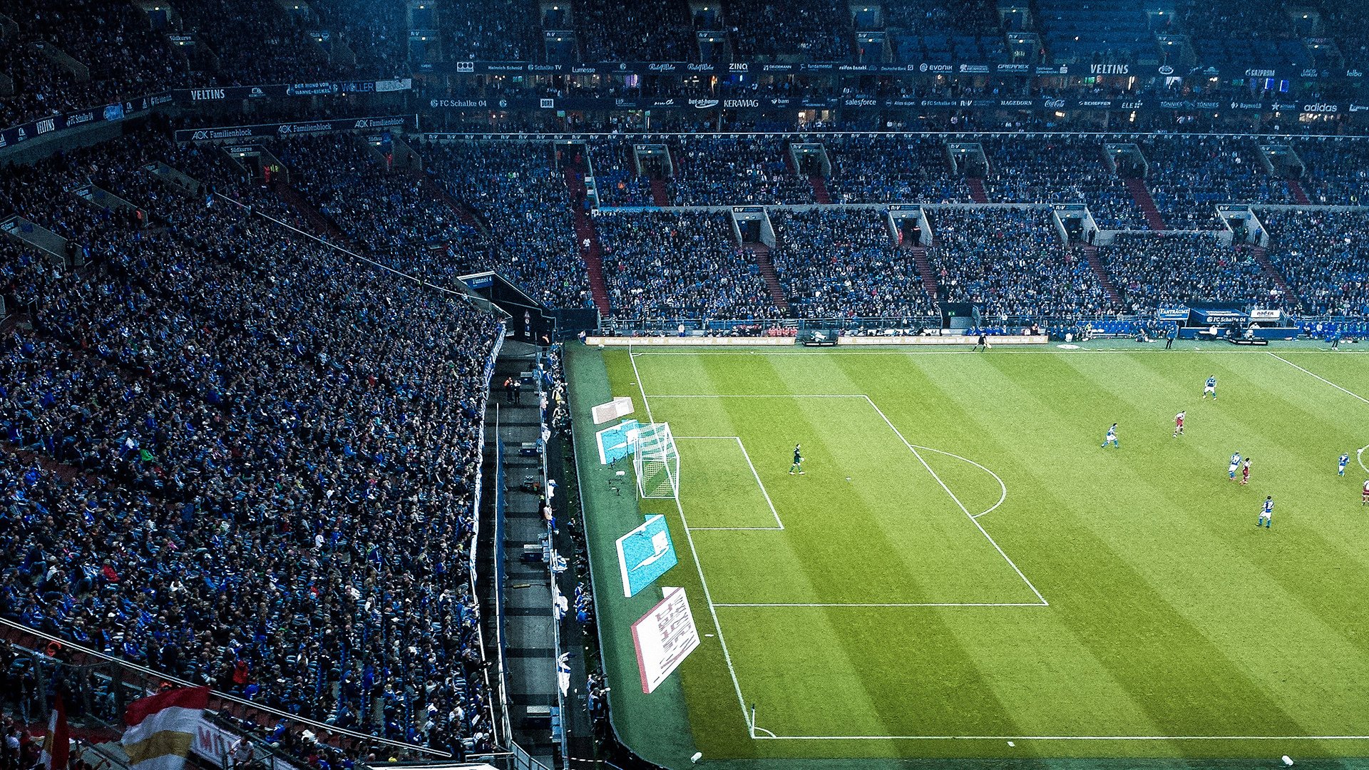 开云体育入口-北境烽烟，当东欧铁骑用火焰熔断北欧寒钢